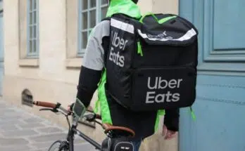 courtier Uber Eats